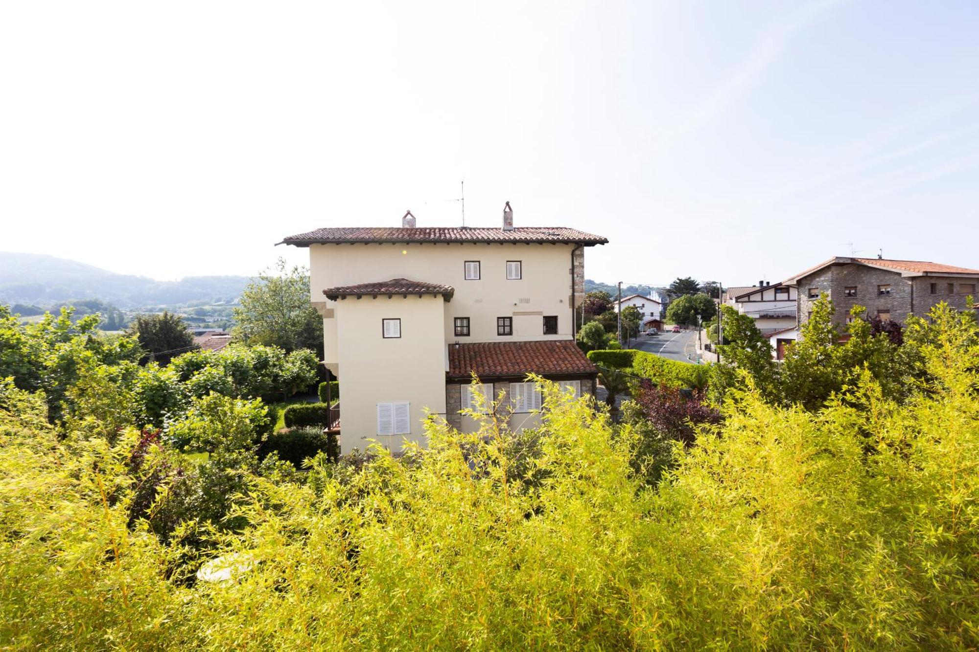 Jaizkibel By Basquelidays Apartment Hondarribia Luaran gambar